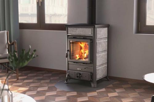 Kaminofen Rossella Petra von La Nordica